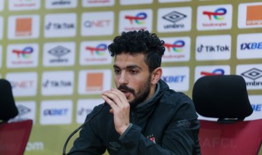 أيمن أشرف: فريق الرجاء له اسم كبير.. والأهلي جاهز للعب في أي مكان