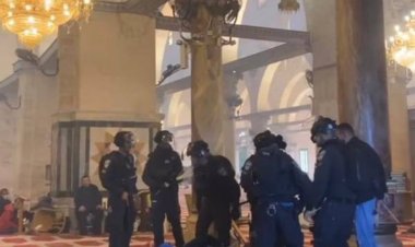 صور من اقتحام قوات الاحتلال الإسرائيلي للمسجد الأقصى.. ومصر والسعودية تدينان