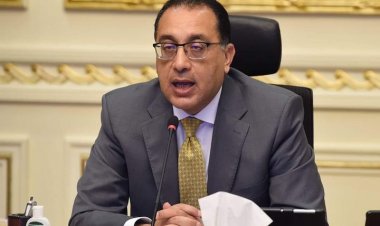 رئيس الوزراء يتفقد الأعمال النهائية بالمتحف المصري الكبير