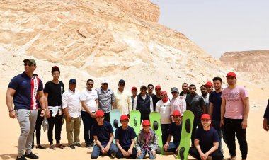 وزير الرياضة يشهد مسابقات التزلج على الرمال بالواحات البحرية