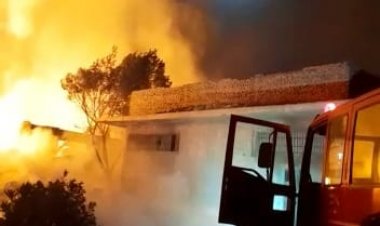 إخماد حريق بعقار مكون من 3 طوابق بمنطقة المنصورية بالجيزة