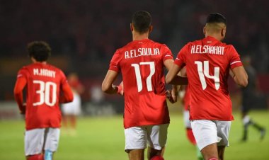 انتهاء الشوط الأول.. الأهلي يتقدم على الرجاء 2-1 في دوري الأبطال