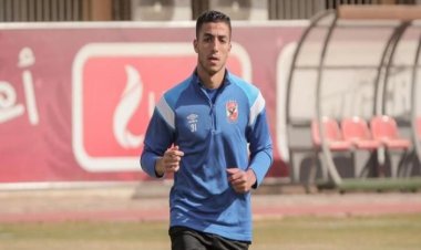 الأهلي يغرم عبدالمنعم بعد «خناقته» مع الشناوي في مباراة الرجاء