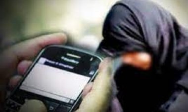 صور في غرفة النوم.. التحقيق مع فتاة ابتزت شاب بالقاهرة