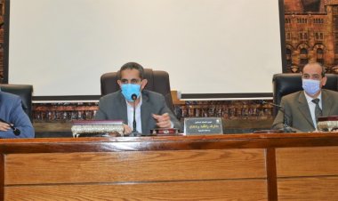 محافظ الغربية يهنئ البابا تواضروس بمناسبة عيد القيامة 