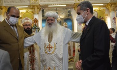 محافظ الغربية يحضر قداس عيد القيامة بكنيسة ماري جرجس