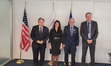 وزيرة التعاون الدولي تبحث مع رئيس بنك الاستثمار الأوروبي تعزيز التعاون 