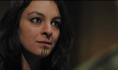 صحفية مغربية تنتقد اختيار الفنانة  سميرة أسير لتجسيد شخصية مغربية