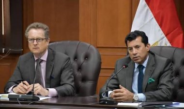 وزير الرياضة يلتقي بالسفير الألماني في القاهرة| تفاصيل