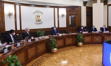 رئيس الوزراء يلتقى المهندس المعماري الأمريكي العالمي "أدريان سميث"