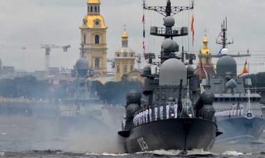 اوكرانيا تواجهه خطر الاسطول الروسي بالبحر الاسود