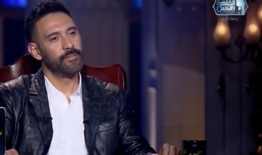 عمرو مصطفى: «عامل بلوك لـ عمرو دياب ونفسي امسح تاريخي معاه»