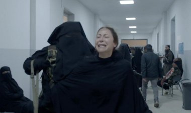 بعد وصفهم بالفئران.. منة شلبي تنجو من الإعدام على يد داعش في مسلسل بطلوع الروح