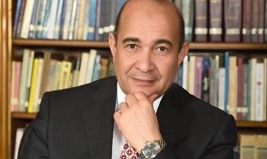 أعلن تقدمه بـ3 شكاوى ضد محمود كامل.. أول تعليق لرئيس تحرير «الأهرام» على رحيل عماد الفقي