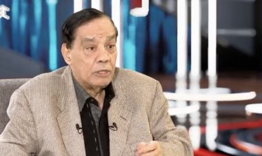 حلمي بكر: «محمد رمضان ملوش علاقة بالغناء.. وهيخسر كل حاجة»