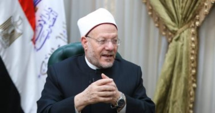 مفتي الجمهورية يهنئ الرئيس السيسي والشعب المصري بحلول شهر رمضان المبارك