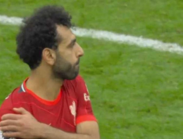 ضربة قوية لـ ليفربول.. إصابة محمد صلاح في نهائي كأس الاتحاد الإنجليزي