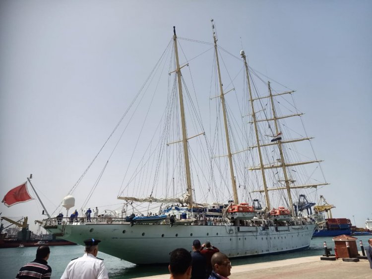 وصول الباخرة السياحية «star clipper» تحمل علم مالطا وعلى متنها 141 سائحا   