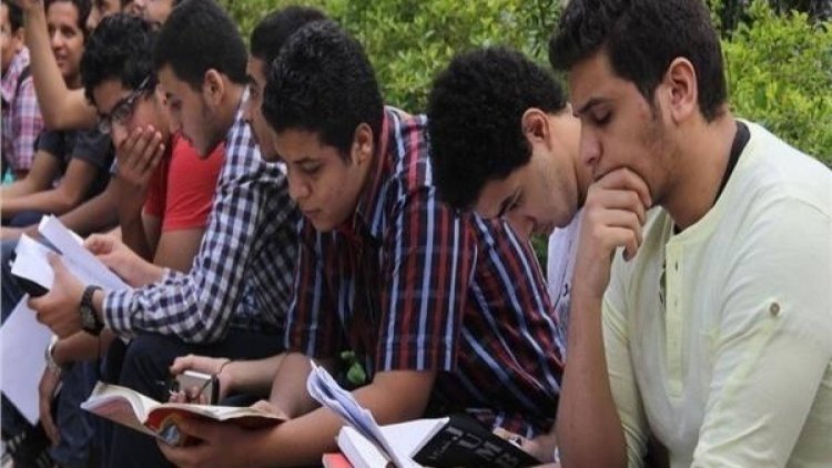 عشان متكسلش.. نصائح لطلاب ثانوية عامة للمذاكرة في إجازة العيد