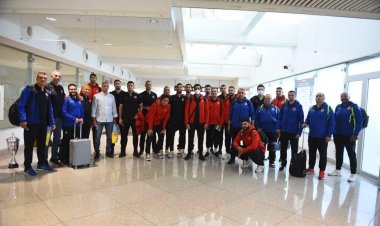 الأهلي يعلن قائمة اليد للمشاركة في بطولتي السوبر الإفريقي وكأس الكؤوس