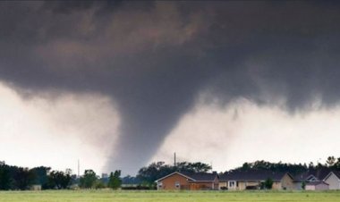 إعصار مدمر يجتاح ولاية «كانساس» الأمريكية ويخلف أضرارا جسيمة