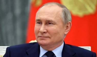 الرئيس الروسي يهنئ المسلمين بعيد الفطر المبارك