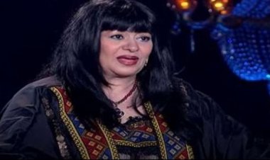 شاهد.. فريدة سيف النصر تطلب الدعاء لابنها