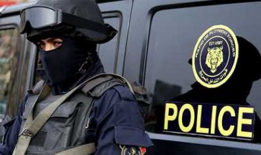 العثور على «مصنع مخدرات متحرك» داخل سيارة بالشروق