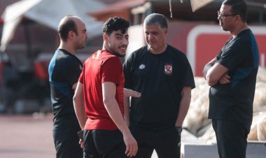 طبيب الأهلي يكشف سبب ظهور أكرم توفيق في مران الأهلي