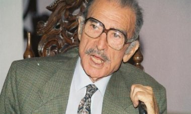 في ذكرى وفاته الـ20| محطات بحياة الفارس أحمد مظهر.. «كان دفعة عبدالناصر والسادات»