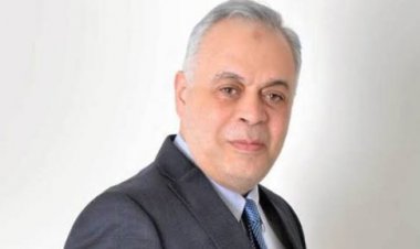 النقيب أشرف زكي يعلن إعفاء الفنانين من ضريبة الظهور في البرامج