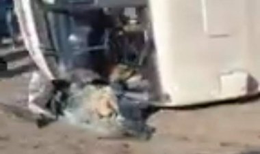 انقلاب أتوبيس عمال على طريق مرغم غرب الإسكندرية