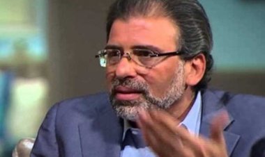 خالد يوسف: «دخلت جمعية علشان أدخن في طيارة خاصة طول الرحلة»
