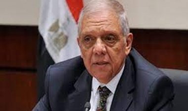 نقابة المستثمرين الصناعيين تشيد بقرار الرئيس باستثناء استيراد مستلزمات الإنتاج بالاعتماد المستندي