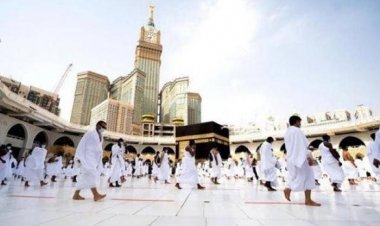 الفائزون بقرعة الحج في الأقصر يستقبلون إعلان أسمائهم بـ«الدموع والزغاريد»