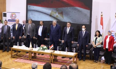 رئيس صحة الشيوخ: أتمنى استمرار الجهد والمستوى الراقي للفرق التمريضية في مصر