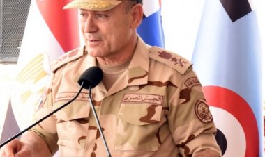 رئيس أركان حرب القوات المسلحة يشهد البيان العملى لإعداد وتجهيز وتدريب مركز القيادة والسيطرة