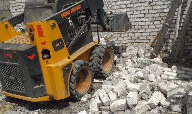 حملة مكبرة لإزالة مخالفات البناء على الأراضي الزراعية وأملاك الدولة جنوبي الأقصر