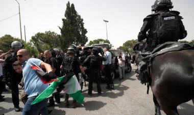 إصابة فلسطينيين أثناء اقتحام الاحتلال الإسرائيلي لمخيم الدهيشة