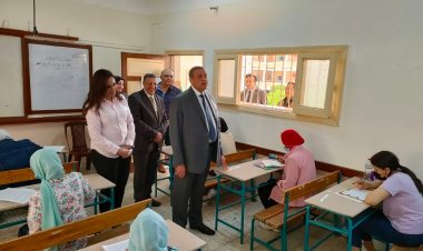 محافظ البحيرة يتفقد عدد من المدارس لمتابعة سير امتحانات الشهادة الإعدادية