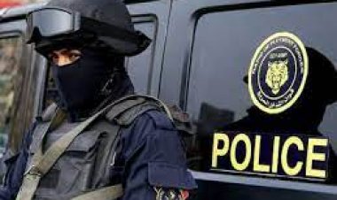 الداخلية تكشف حقيقة تداول فيديو لـ«سيدة تلقي جثة ابنتها» في صندوق قمامة