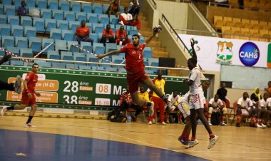 «يد الأهلي» يهزم الترجي التونسي في بطولة أفريقيا 