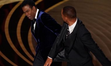 كريس روك ساخرا من صفعة ويل سميث للمرة الثانية: «لقد استعدت معظم سمعي»