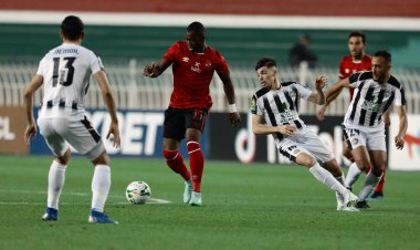 غدًا.. فحص طبي لـ«ثلاثي الأهلي» قبل التدريبات الجماعية