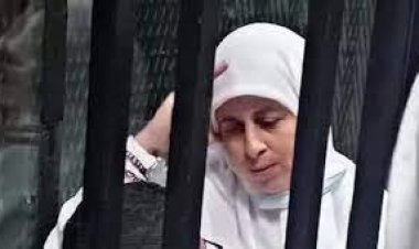 تأجيل محاكمة عائشة الشاطر وآخرين بتهمة تمويل جماعة إرهابية لـ13 يونيو