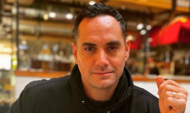 أيمن القيسوني لـ«العاصمة»: سعيد بنجاح «يوتيرن» وريهام حجاج من أهم نجمات جيلها