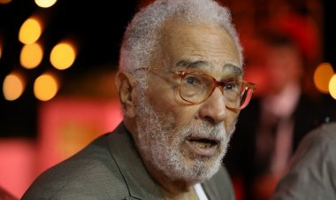 نجل عبد الرحمن أبو زهرة يكشف لـ«العاصمة» آخر تطورات حالة والده الصحية