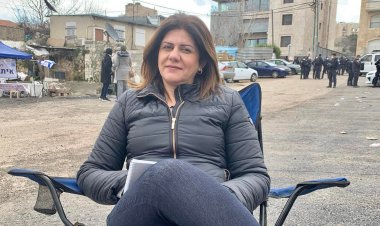 عمرو أديب عن استشهاد شيرين أبوعاقلة: «رصاصة طائشة إزاي يا كفرة»