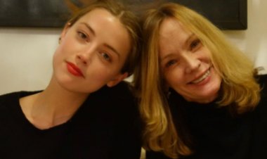 «رسالة» والدة آمبر هيرد تقلب الموازين في قضية ابنتها مع جوني ديب