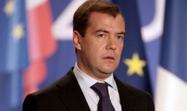 «مدفيديف»: الدرع النووي الروسي يساعد في ضمان استقلال بلادنا وحلفائنا